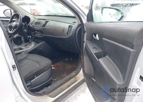 2015 Kia Sportage Lx z USA, uszkodzony, nr VIN KNDPBCAC7F7782297